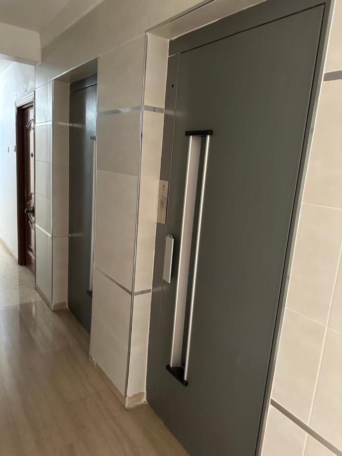 Apartamento Almeria Centrico Екстериор снимка